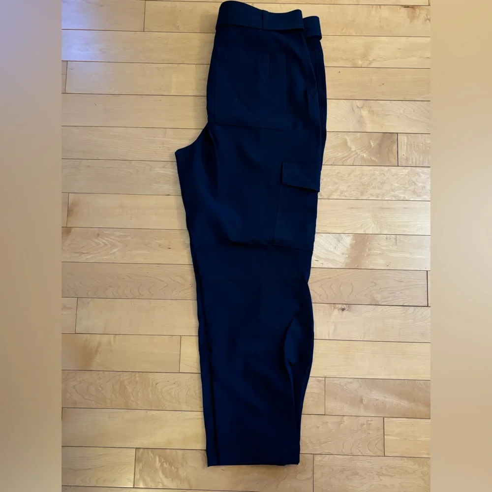 NWT, Banana Republic Stretch Knit Cargo Utility Pant, Navy, 16 Tall, 29.5” IS
